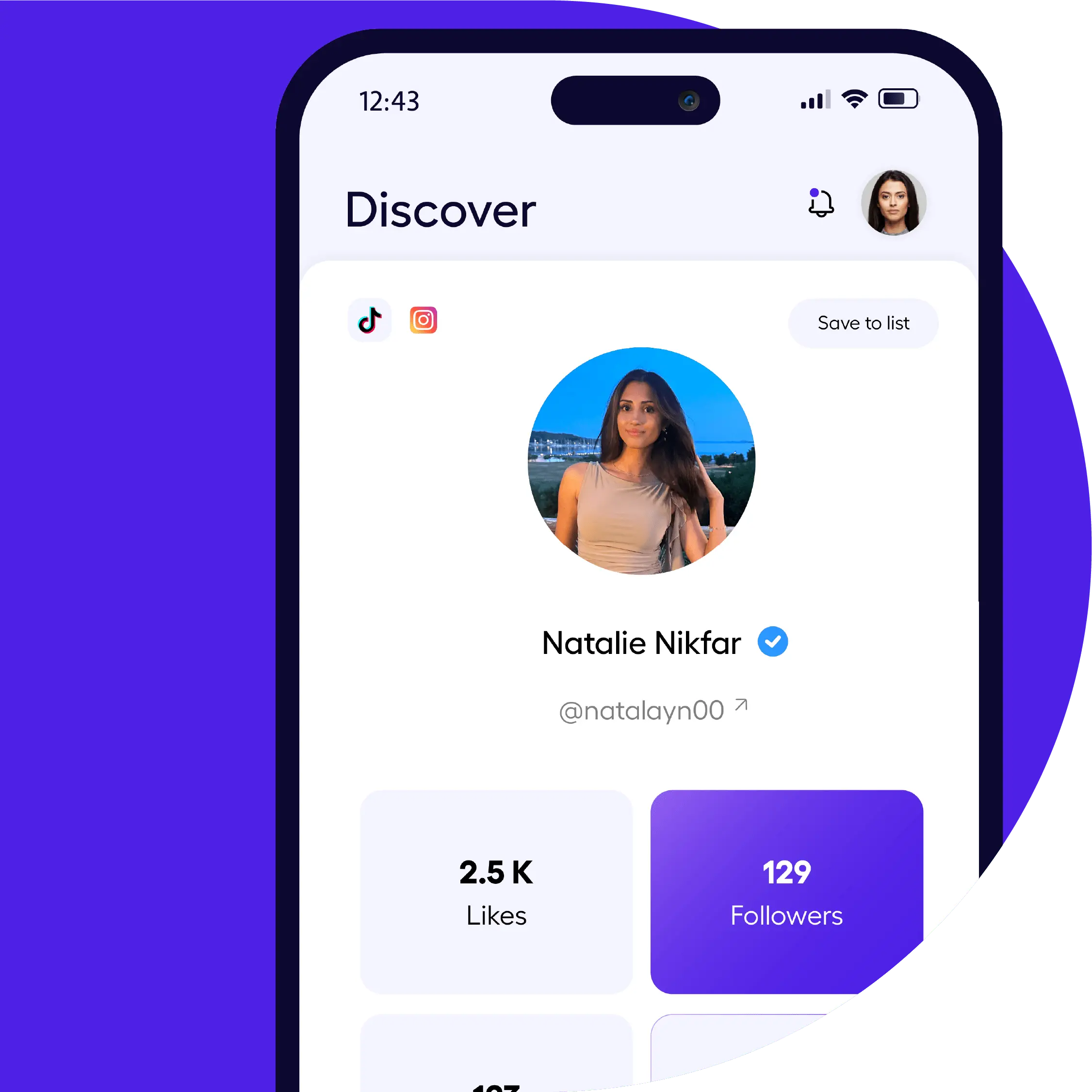 Discover new influencers in Poppiqs App